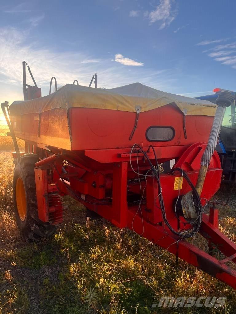 Överum 4012 Minerālmēslu izkliedētāji