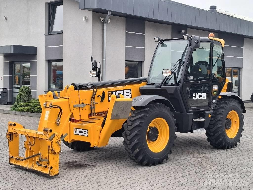 JCB 535-140 Hiviz Teleskopiskie manipulatori