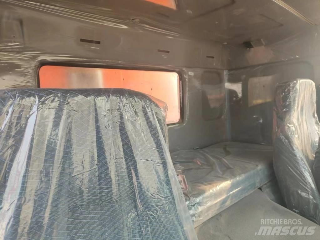Howo 371 8x4 Pašizgāzējs