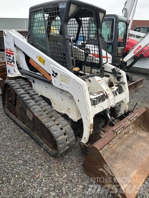 Bobcat 864 H Lietoti riteņu kompaktiekrāvēji
