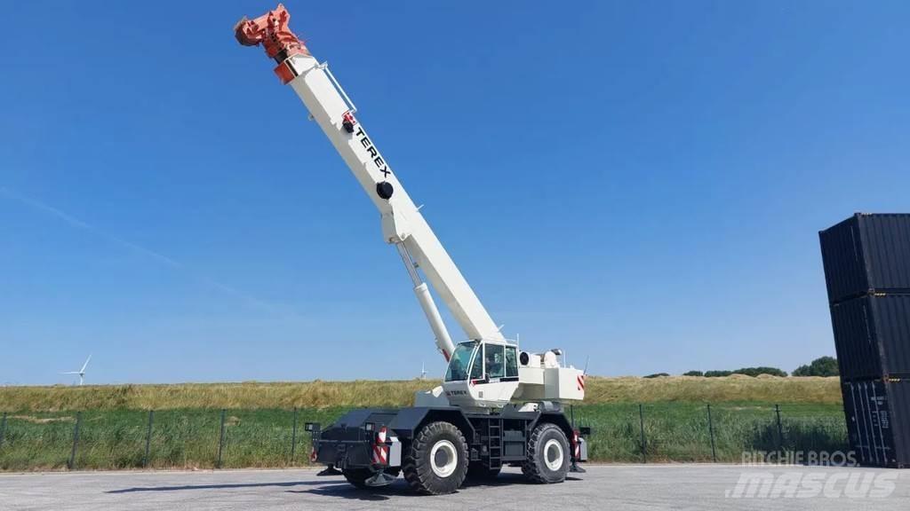 Terex A600 Celtņi nelīdzenām virsmām
