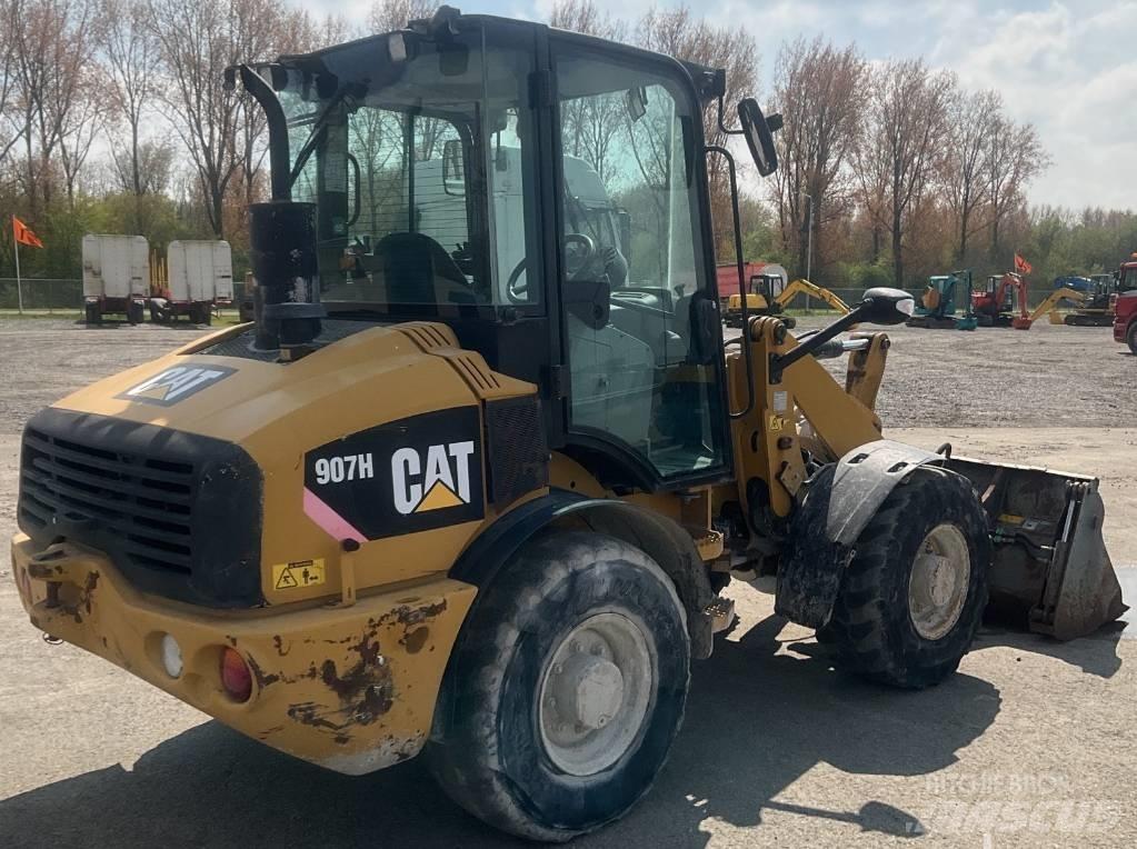 CAT 907 H Iekrāvēji uz riteņiem