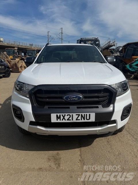 Ford Ranger Wildtrak Vieglais kravas automobilis/izkraušana no sāniem