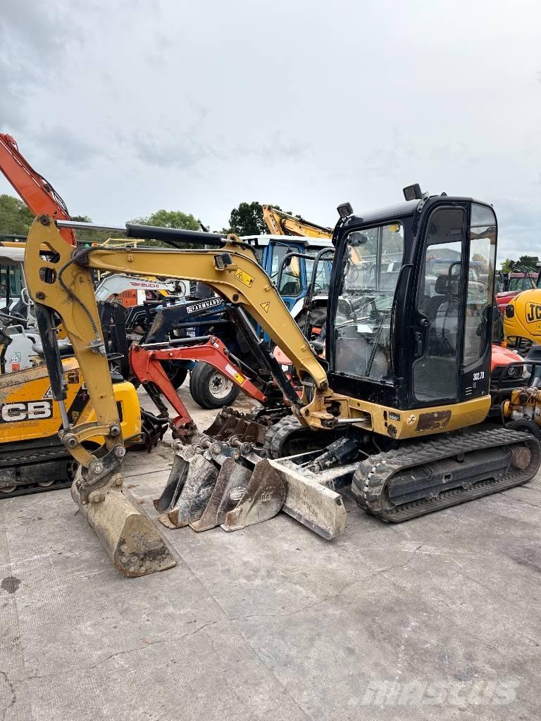 CAT 302.7 D CR Mini ekskavatori < 7 t