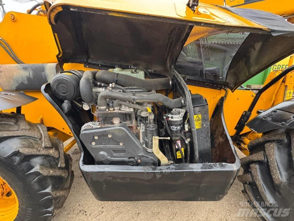 JCB 535-125 Teleskopiskie manipulatori