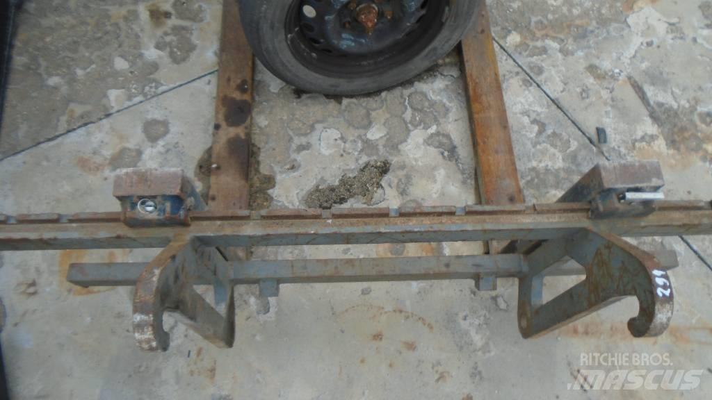 Volvo L 25 F Iekrāvēji uz riteņiem
