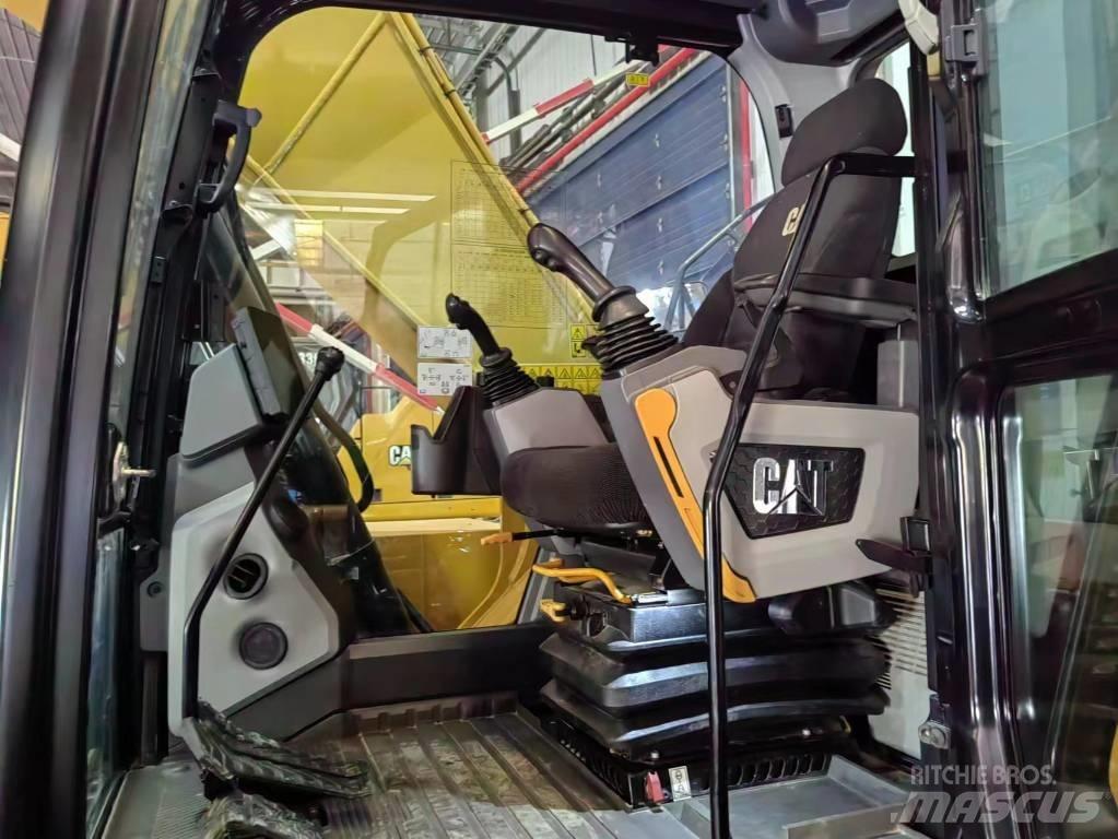 CAT 320 Kāpurķēžu ekskavatori