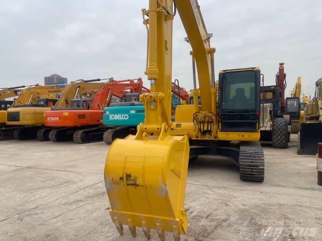Komatsu PC 130 Kāpurķēžu ekskavatori