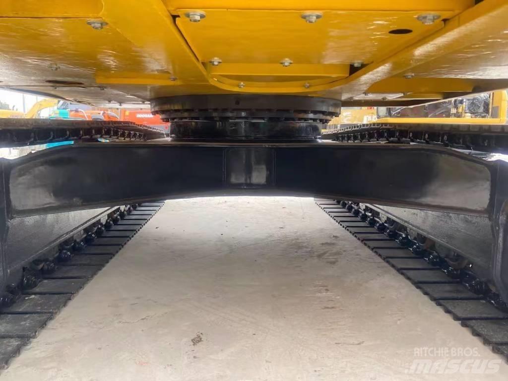 Komatsu PC 130 Kāpurķēžu ekskavatori