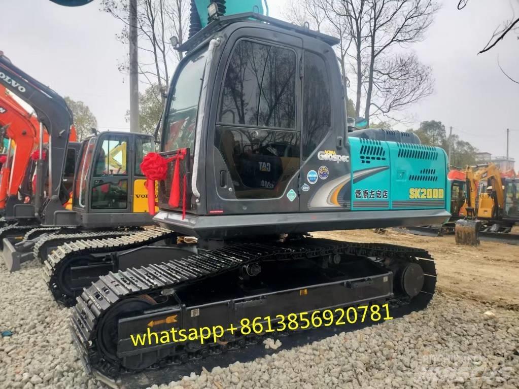 Kobelco SK 200 Kāpurķēžu ekskavatori