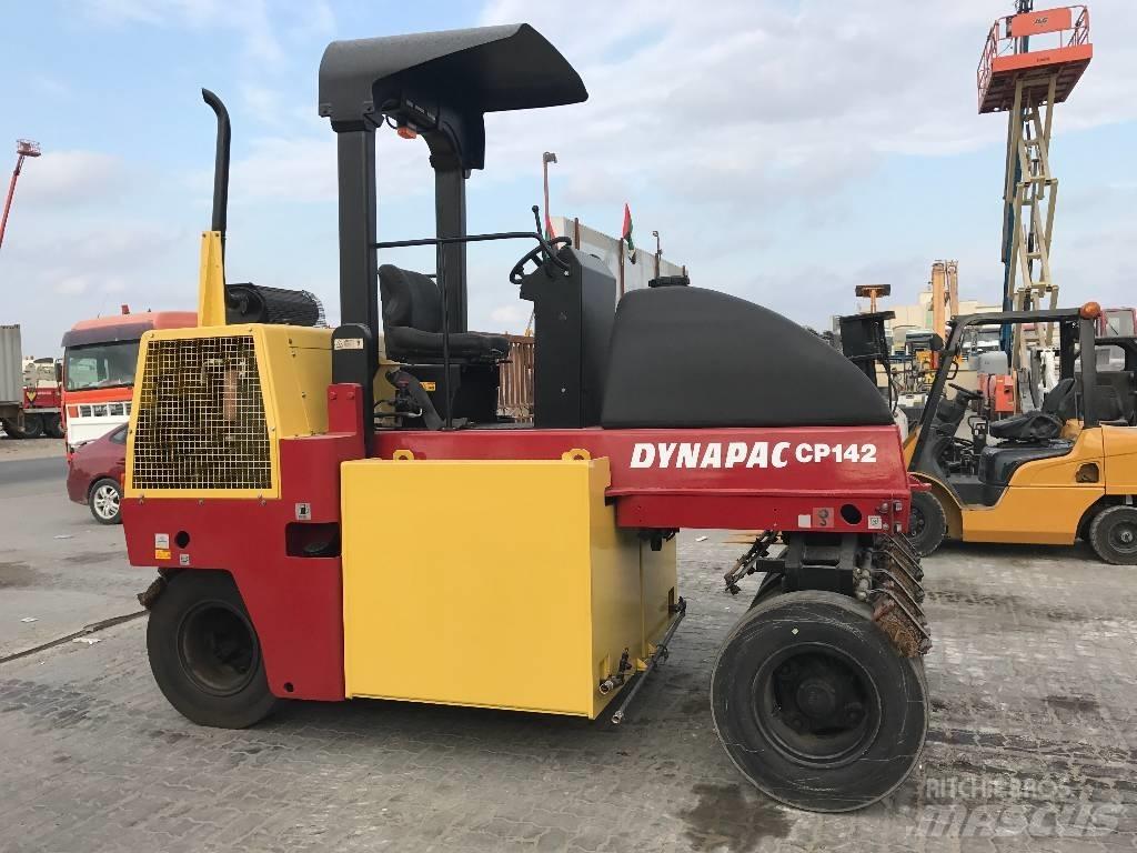 Dynapac CP 142 Pneimatiskie veltņi