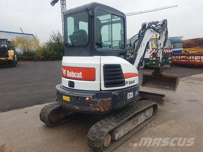 Bobcat E35 - 3500 KG Mini ekskavatori < 7 t