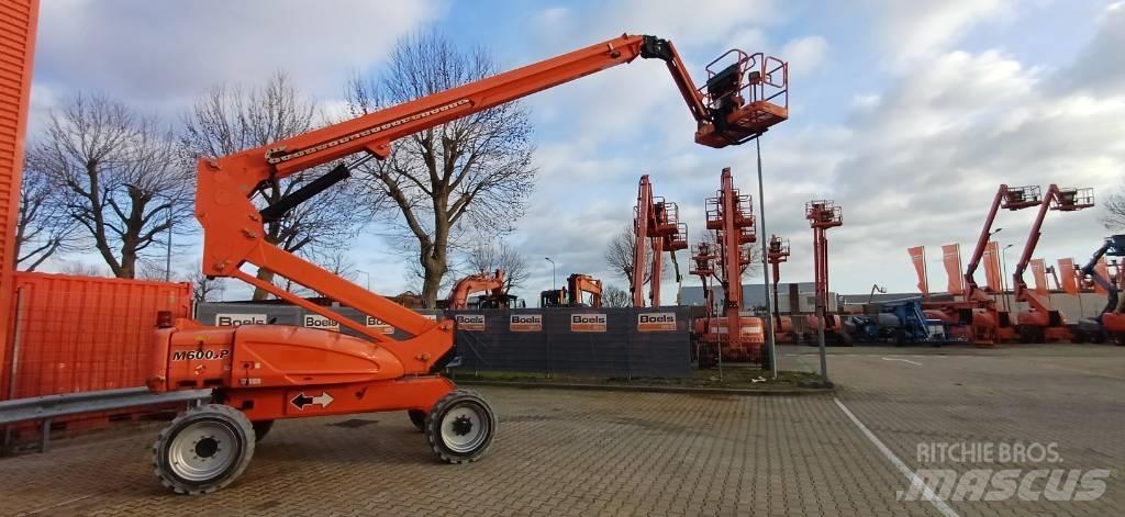 JLG M600JP Strēles pacēlāji