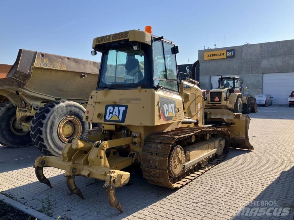 CAT D 6 K 2 XL Kāpurķēžu buldozeri