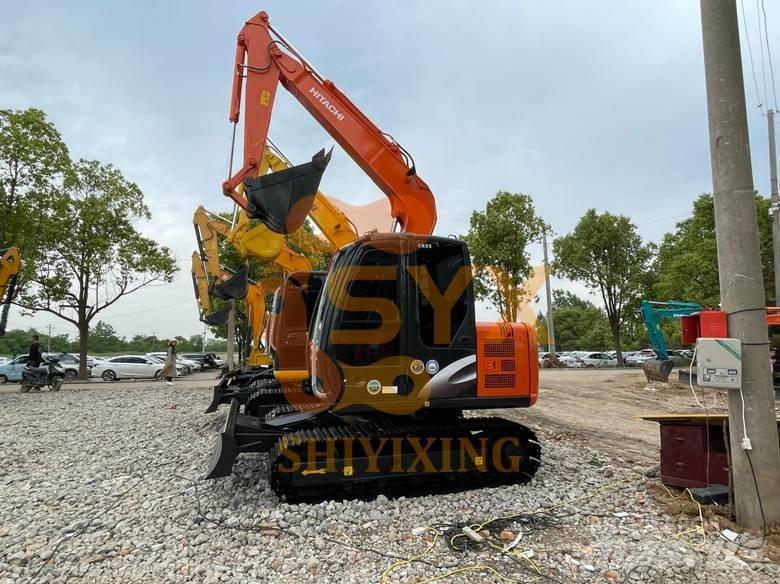 Hitachi ZX70 Vidēja lieluma ekskavatori 7 t - 12 t