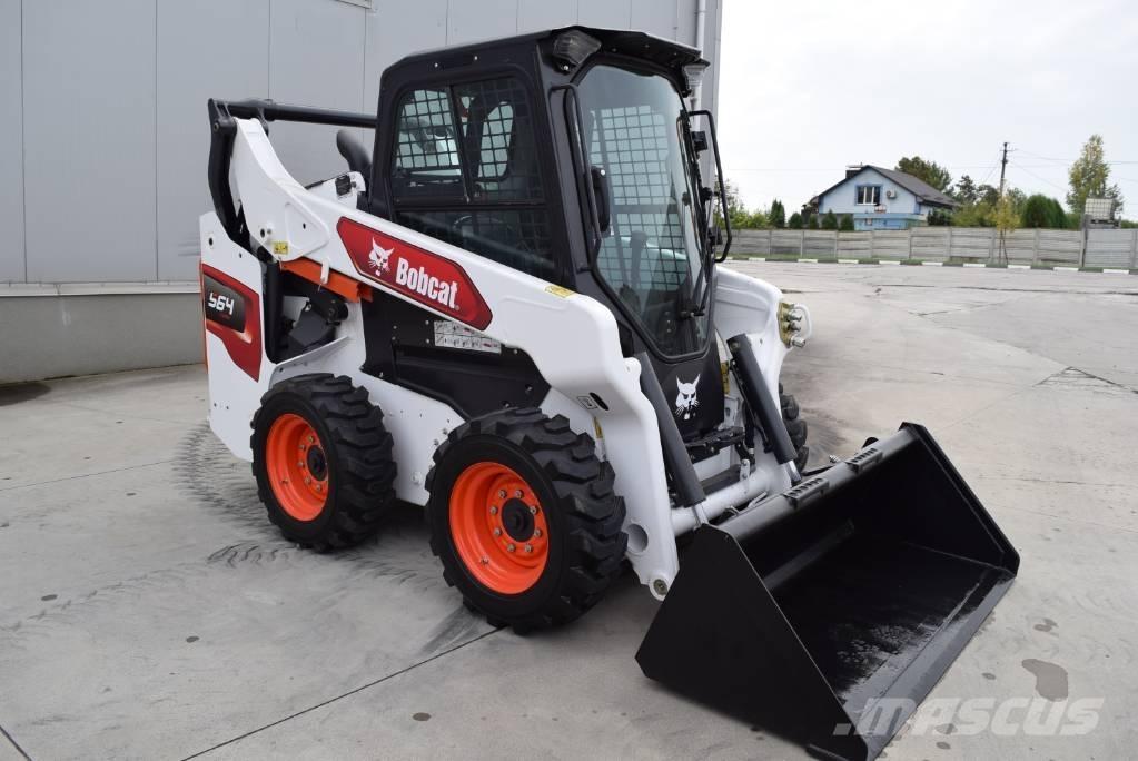 Bobcat S 64 Lietoti riteņu kompaktiekrāvēji