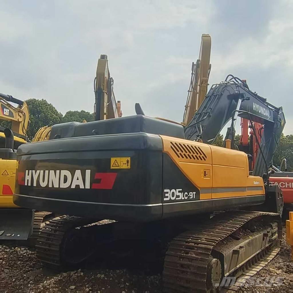 Hyundai 305LC-9T Kāpurķēžu ekskavatori