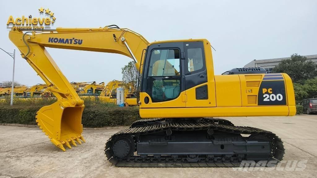Komatsu PC 200 Kāpurķēžu ekskavatori