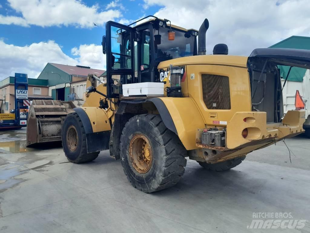 CAT 938 M Iekrāvēji uz riteņiem