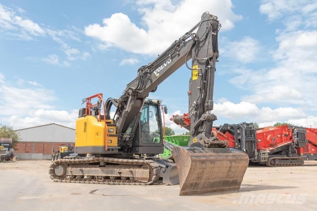 Volvo ECR 145 E Kāpurķēžu ekskavatori