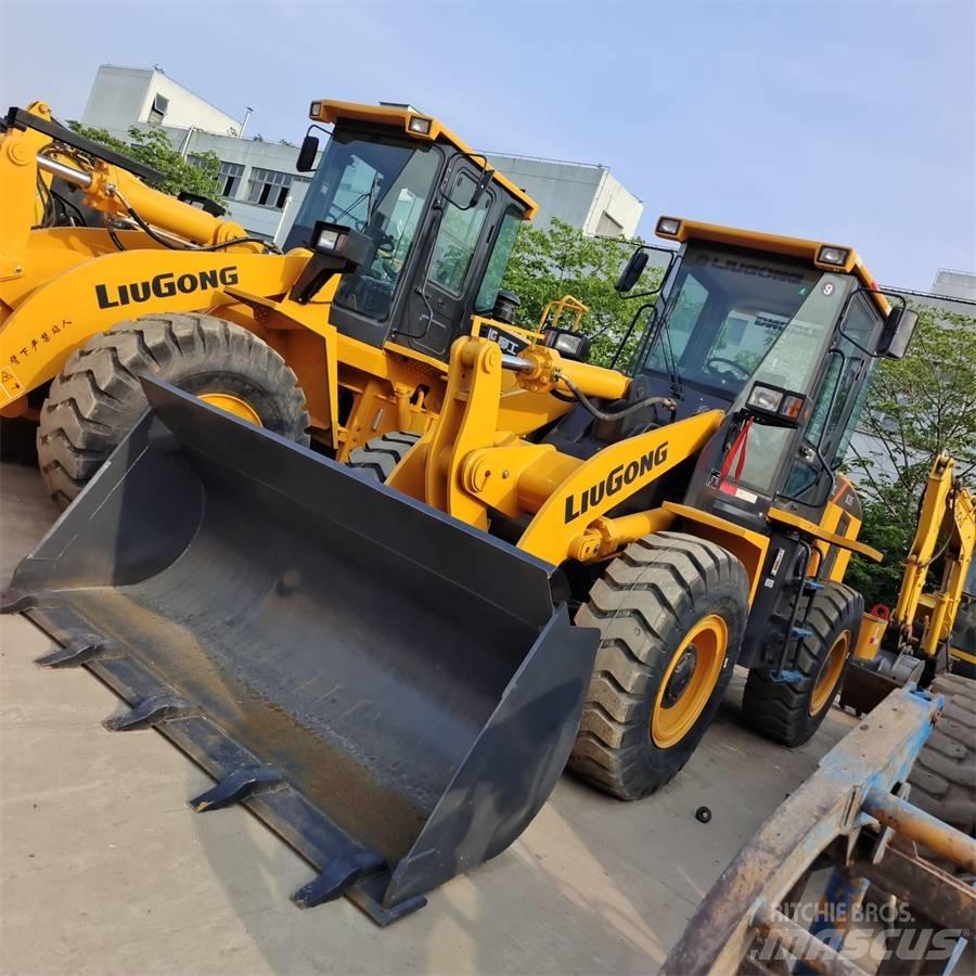 LiuGong 835 835 Iekrāvēji uz riteņiem
