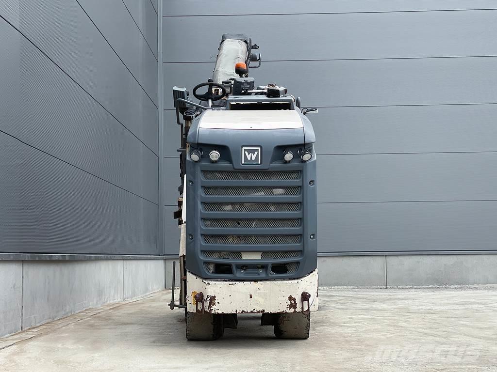 Wirtgen W 50 RI Asfalta dzesēšanas iekārtas