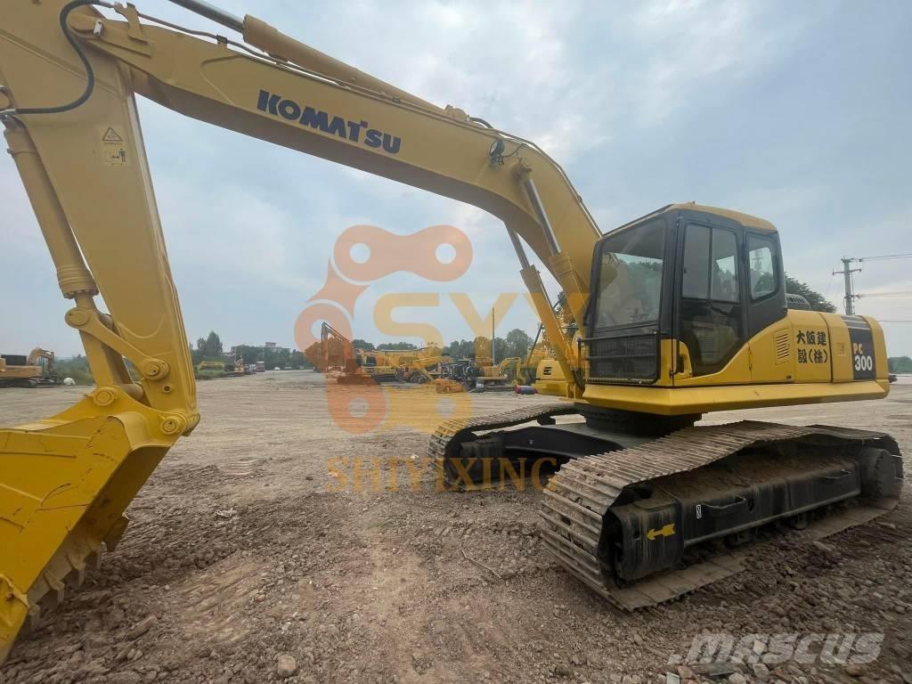Komatsu PC 300-7 Kāpurķēžu ekskavatori