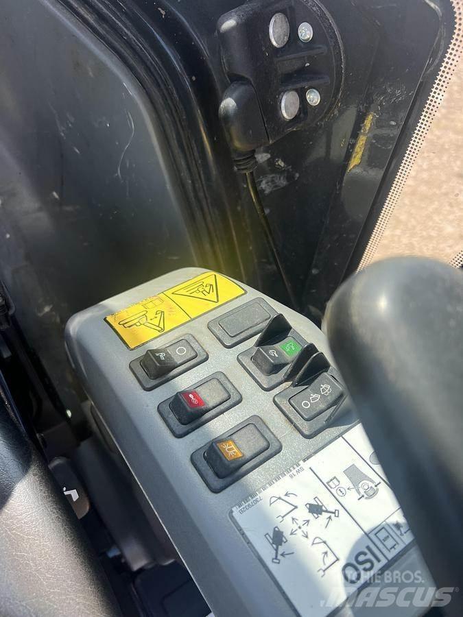 Doosan DX27Z Īpašie ekskavatori