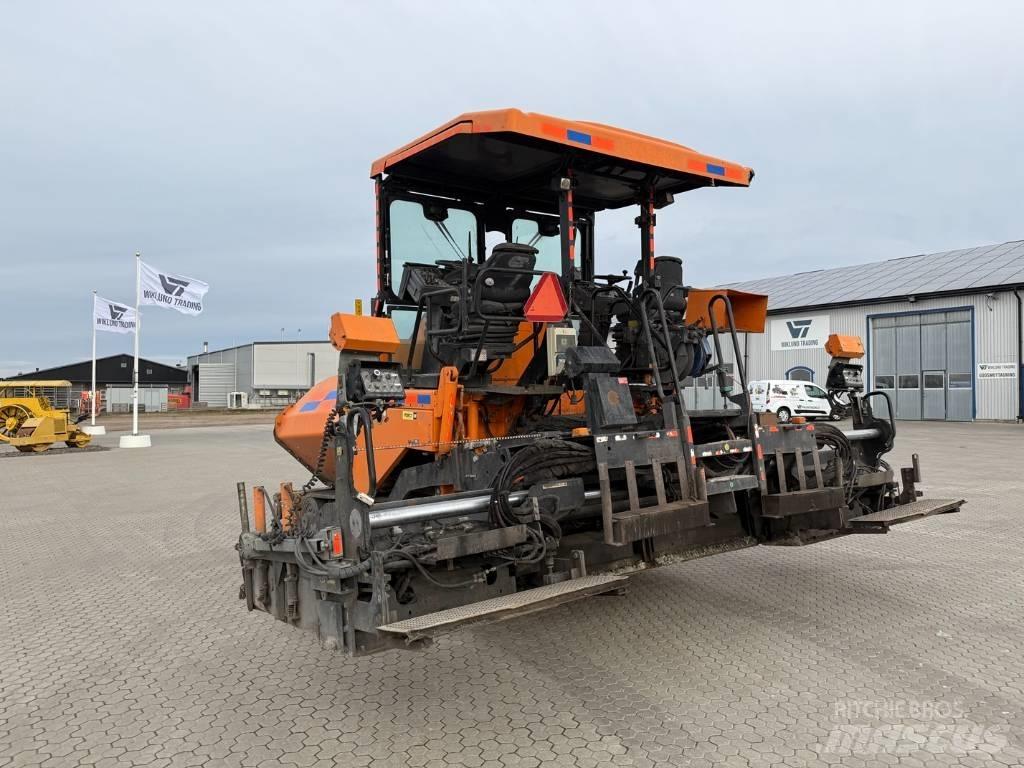 CAT AP 555 E Asfalta klājēji