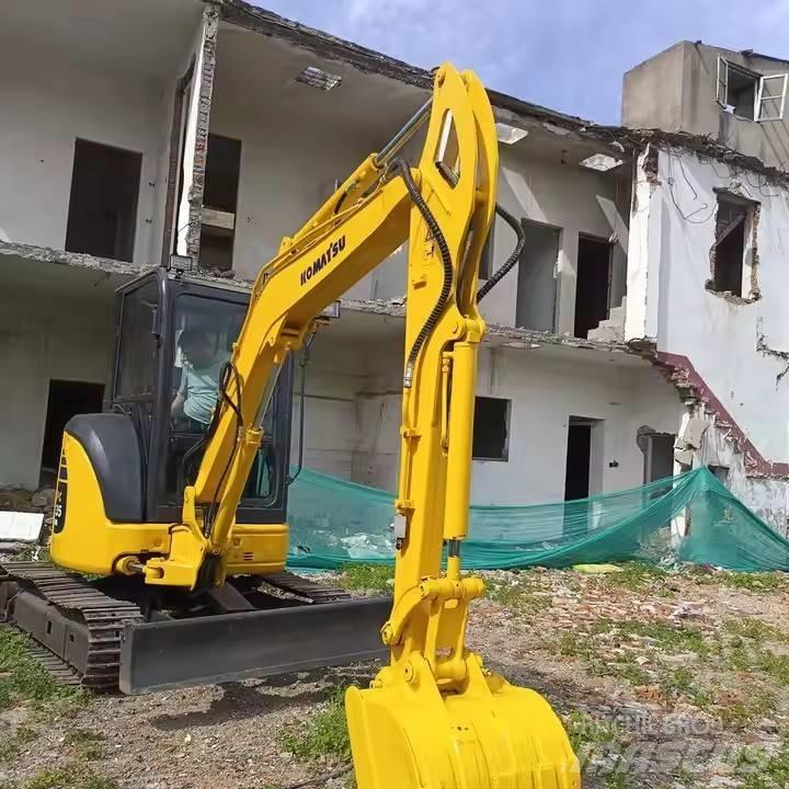 Komatsu PC35MR Kāpurķēžu ekskavatori