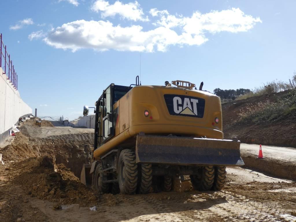 CAT M 318 F Ekskavatori uz riteņiem