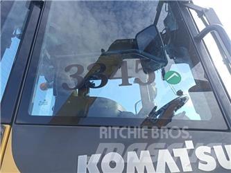 Komatsu WA270-7 Iekrāvēji uz riteņiem