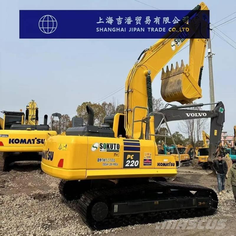 Komatsu PC 220 Kāpurķēžu ekskavatori