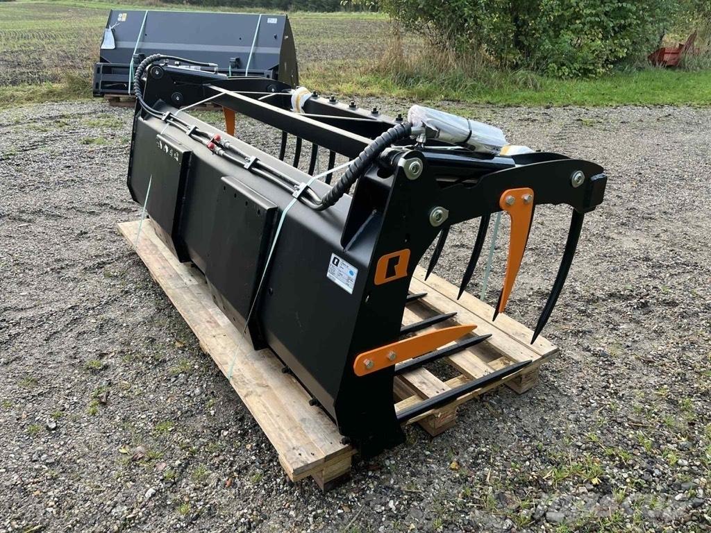 Ålö Silograb M+ 250cm Frontālie iekrāvēji un ekskavatori