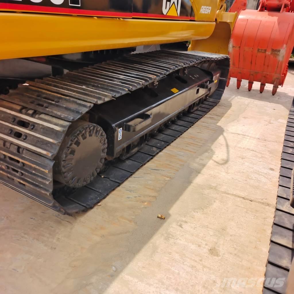 CAT 320 CL Kāpurķēžu ekskavatori