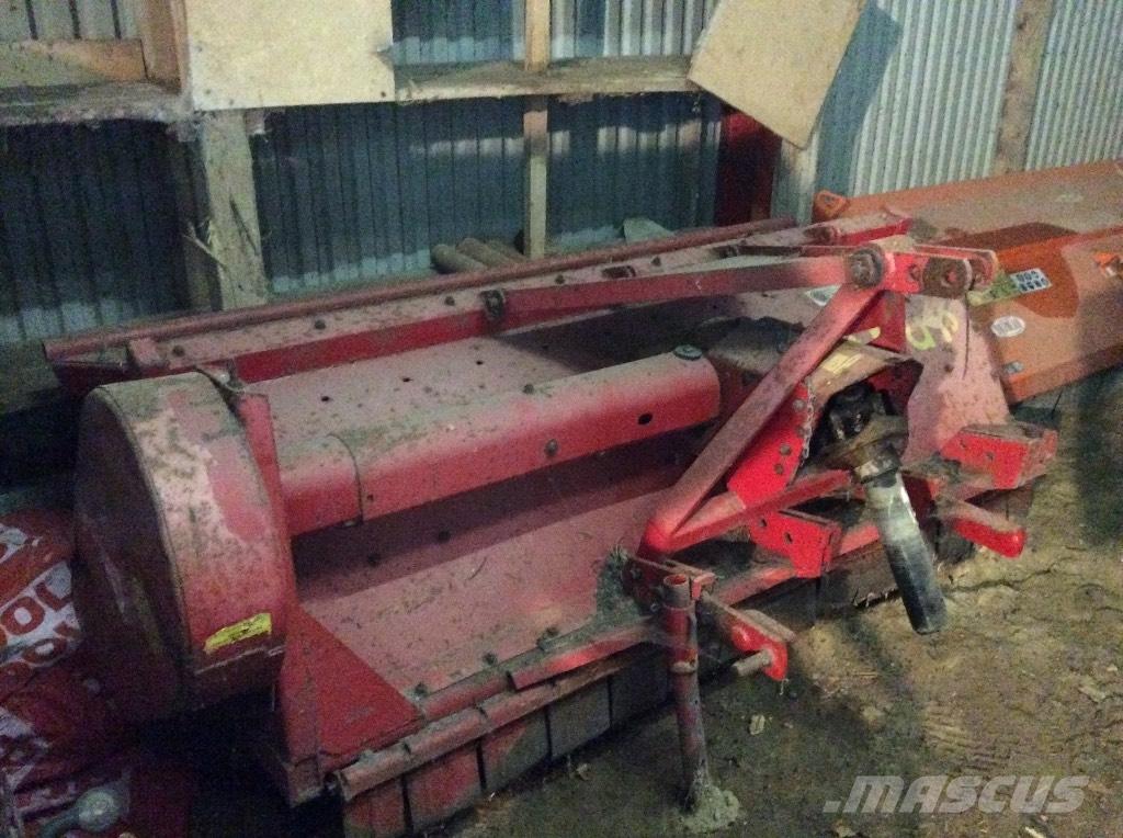 Taarup SKT 210 Cita ražas novākšanas tehnika