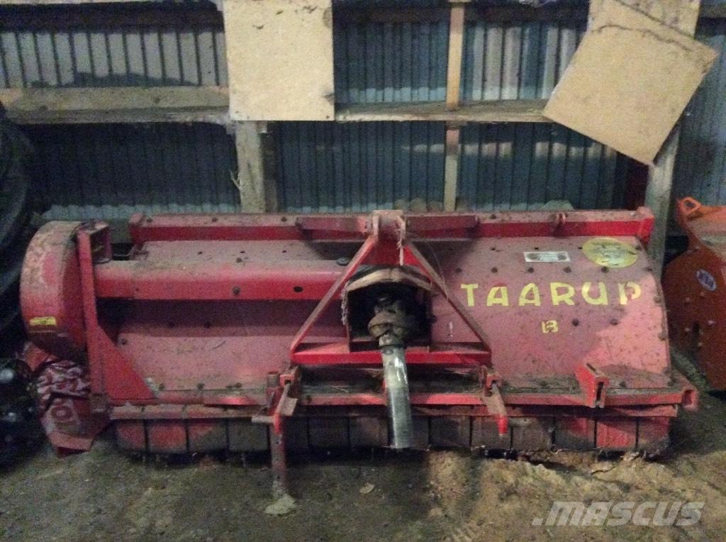 Taarup SKT 210 Cita ražas novākšanas tehnika