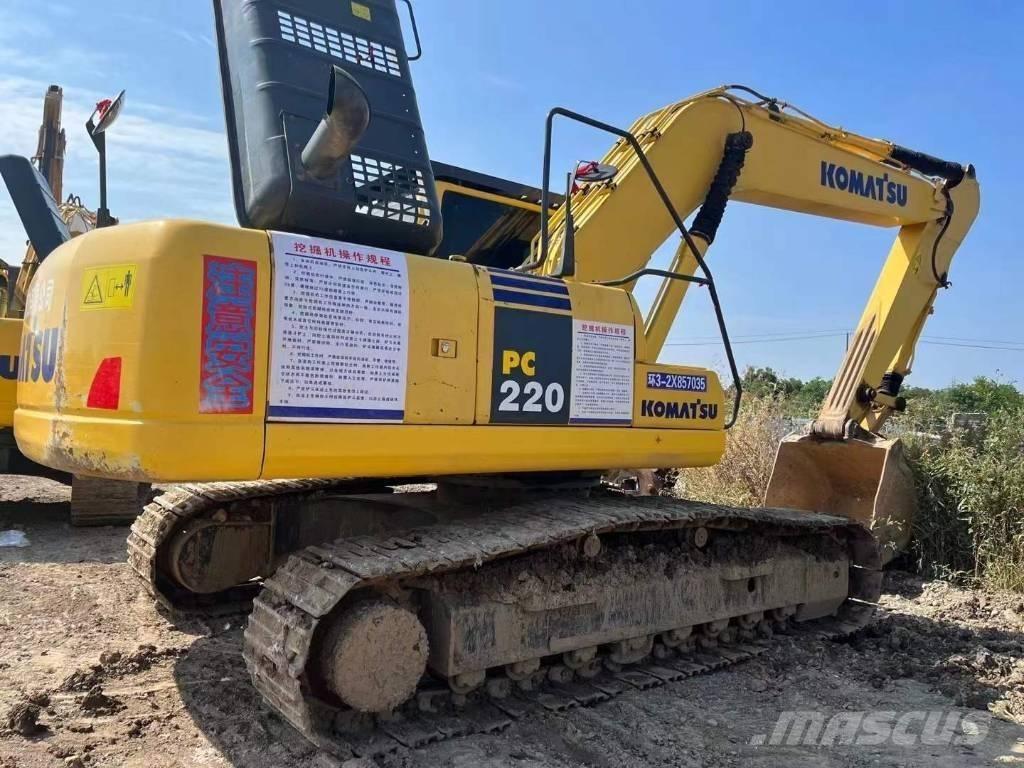 Komatsu PC 220-8 Kāpurķēžu ekskavatori