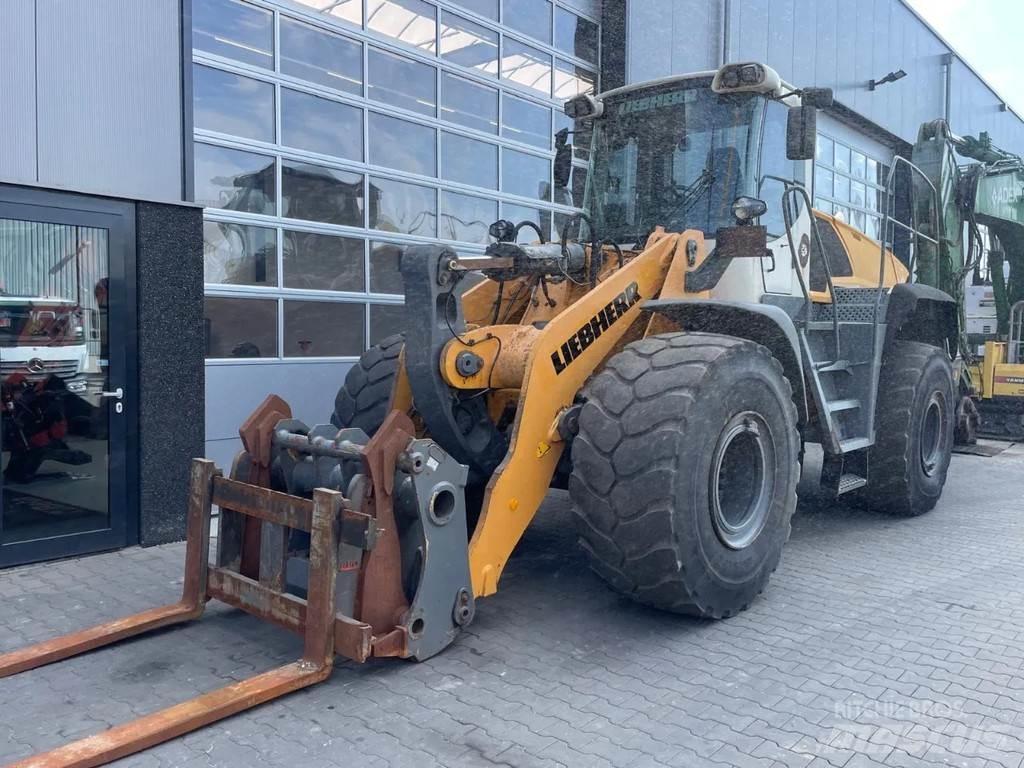 Liebherr L566 Iekrāvēji uz riteņiem