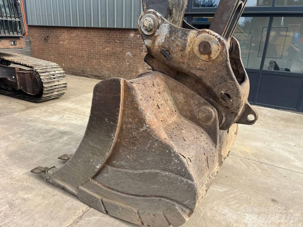 Volvo EC 380 EL Kāpurķēžu ekskavatori