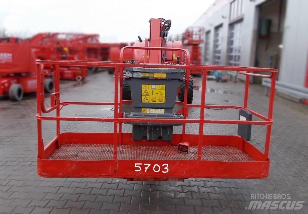 JLG 800 AJ Strēles pacēlāji
