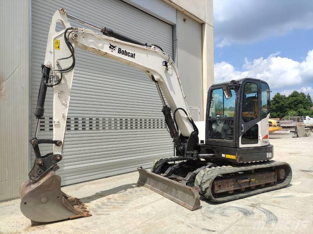 Bobcat E 80 EA Vidēja lieluma ekskavatori 7 t - 12 t