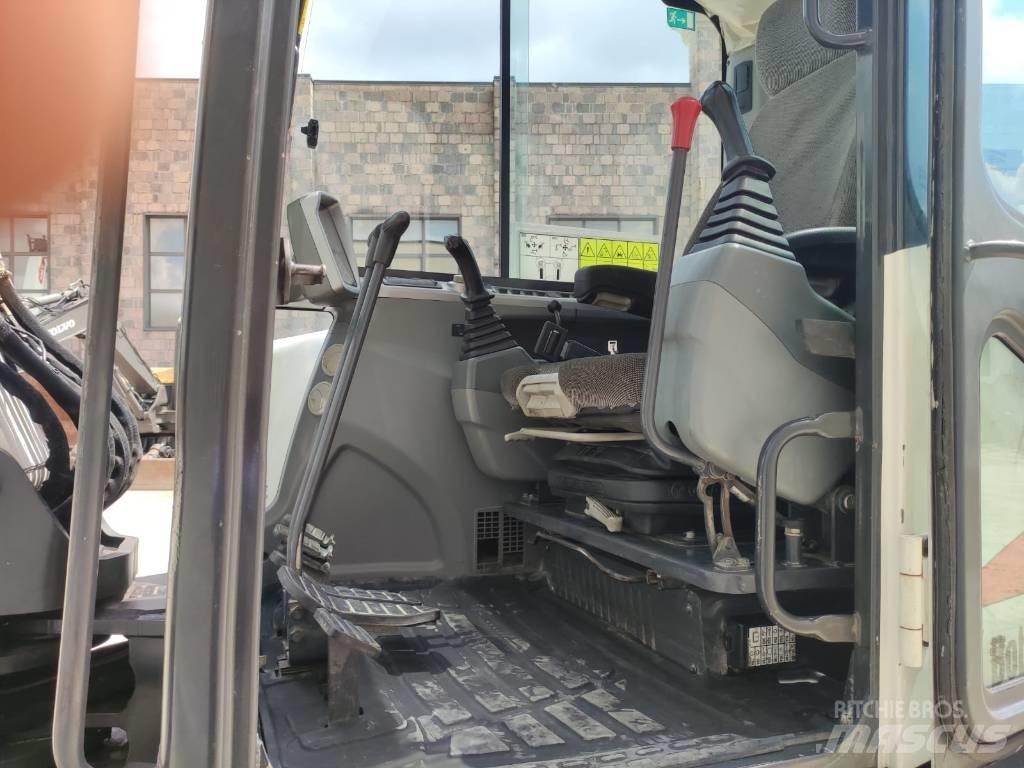 Bobcat E 80 EA Vidēja lieluma ekskavatori 7 t - 12 t