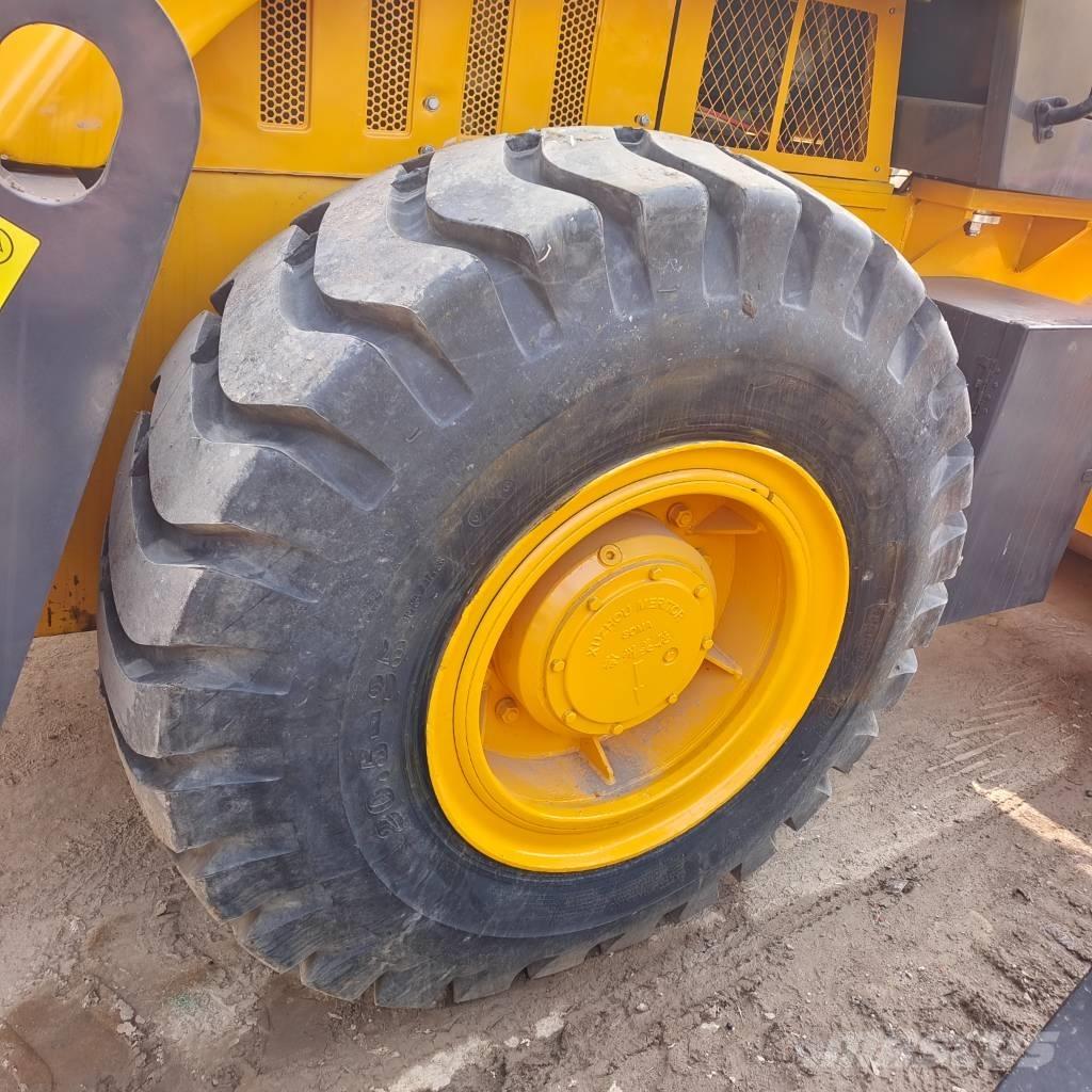 XCMG XS 203 J Vienvalča grunts veltņi