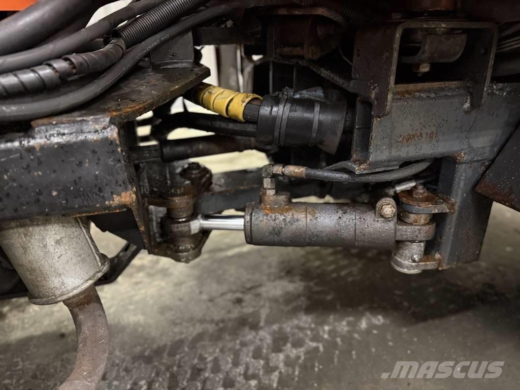 Holder C 240 Komunālās mašīnas