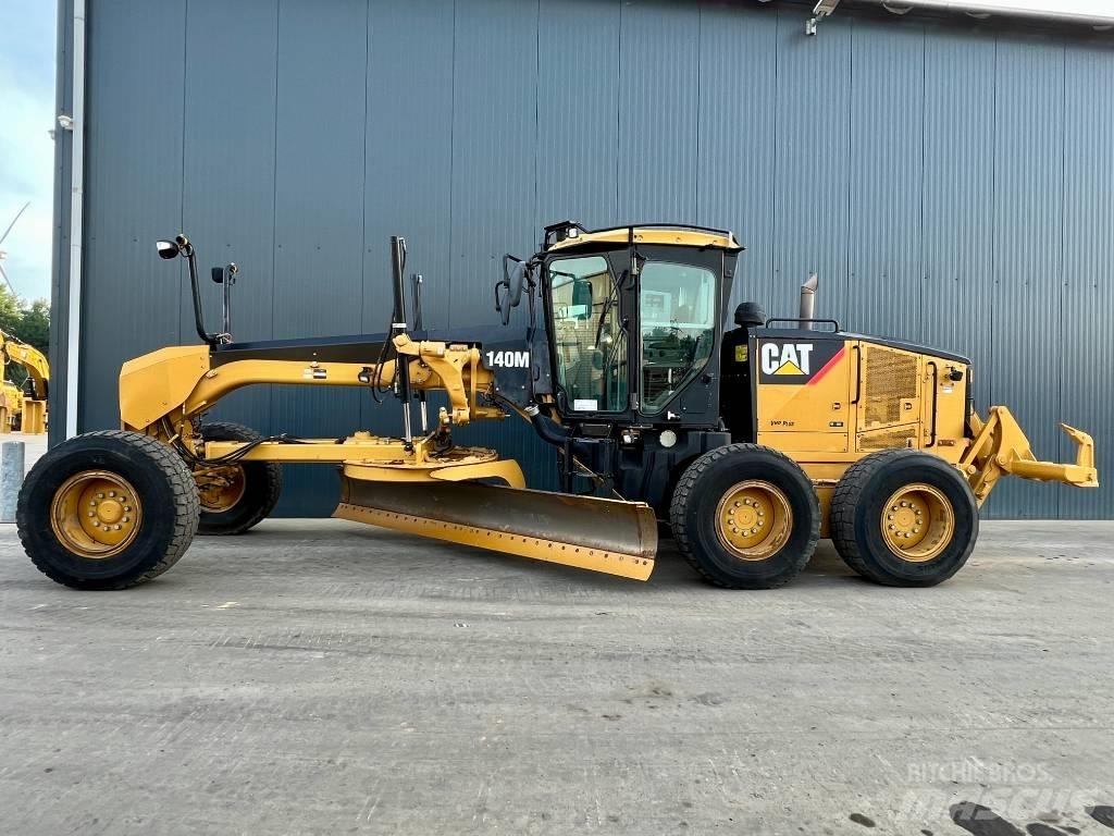 CAT 140M Greideri