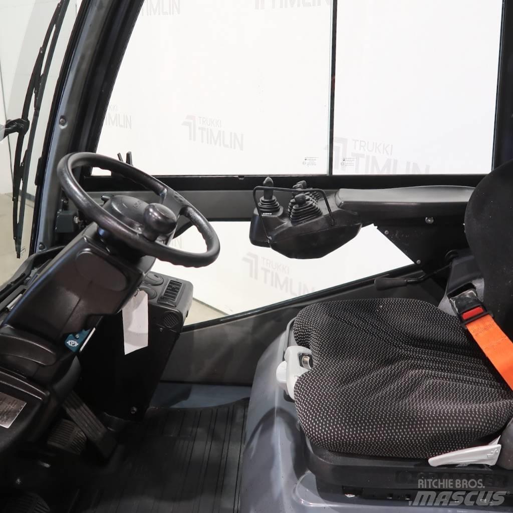 Toyota 52-8FDF25 Tehnika ar dīzeļa dzinēju
