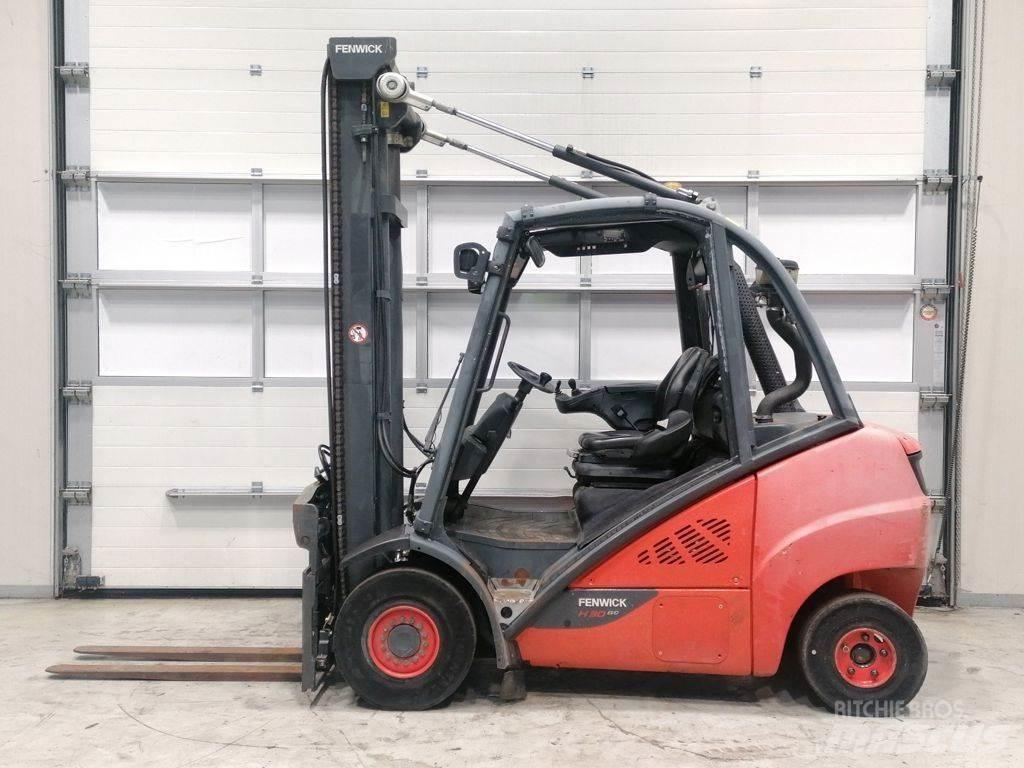 Linde H30D-02 Tehnika ar dīzeļa dzinēju
