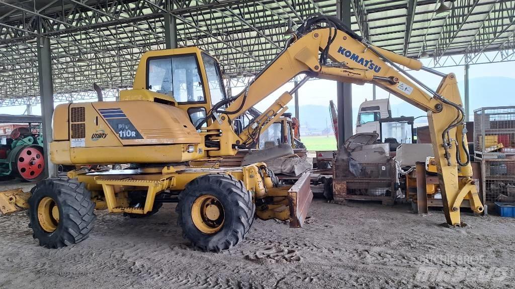 Komatsu PW 110 Ekskavatori uz riteņiem