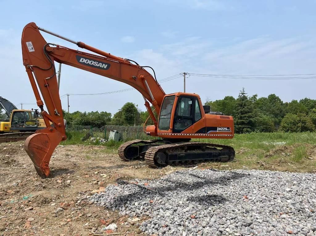 Doosan DH 300 Kāpurķēžu ekskavatori